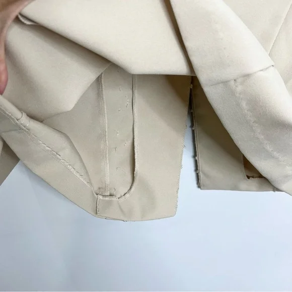 Vintage beige tan crochet detail blazer jacket 14 - Picture 10 of 12